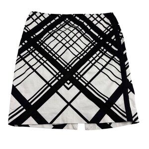 White House Black Market Womens Skirt Size 8 Black & White Geometric Design‎